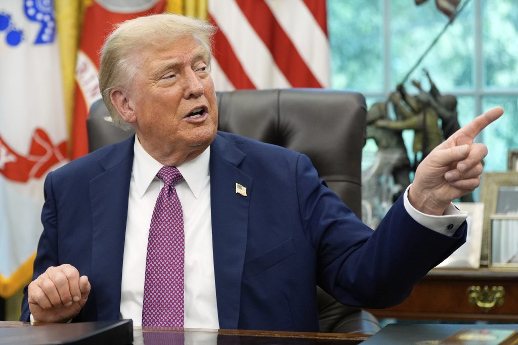 Accused Bomber in Jan 6 Case Surprises Investigators With Trump Claim