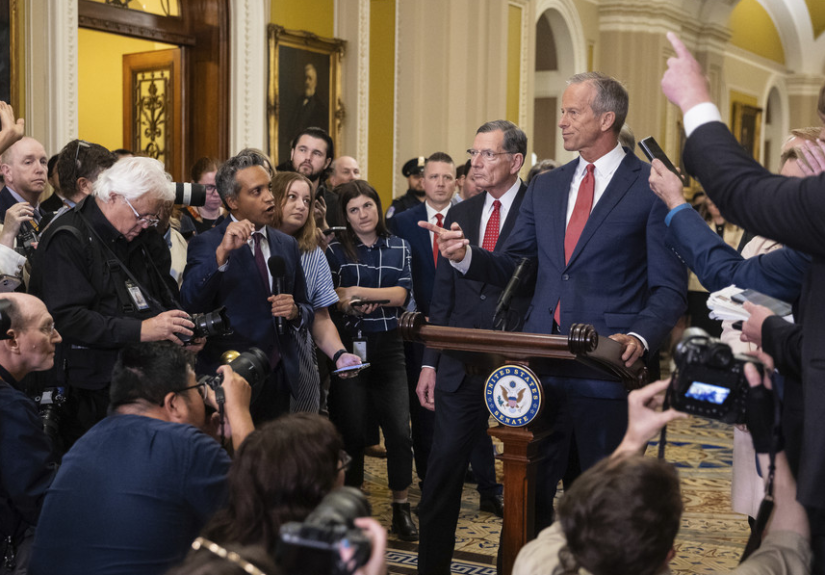 Senate Blocks GOP Healthcare Plan in 51–48 Vote