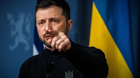Zelensky Unveils New 20-Point Peace Proposal Aimed at Ending Ukraine War