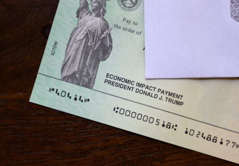 Trump’s $2,000 Tariff Stimulus Plan Faces Hurdles Ahead of 2026 Elections